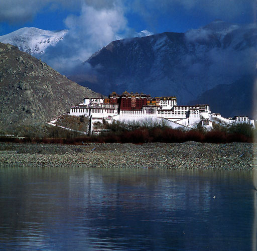 西藏图片：雄伟．刚劲的西藏