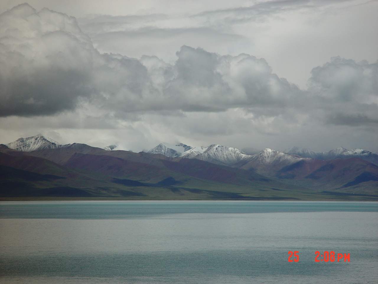 西藏图片：那木错的雪山1