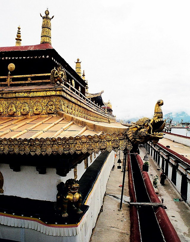 西藏照片：大昭寺一角