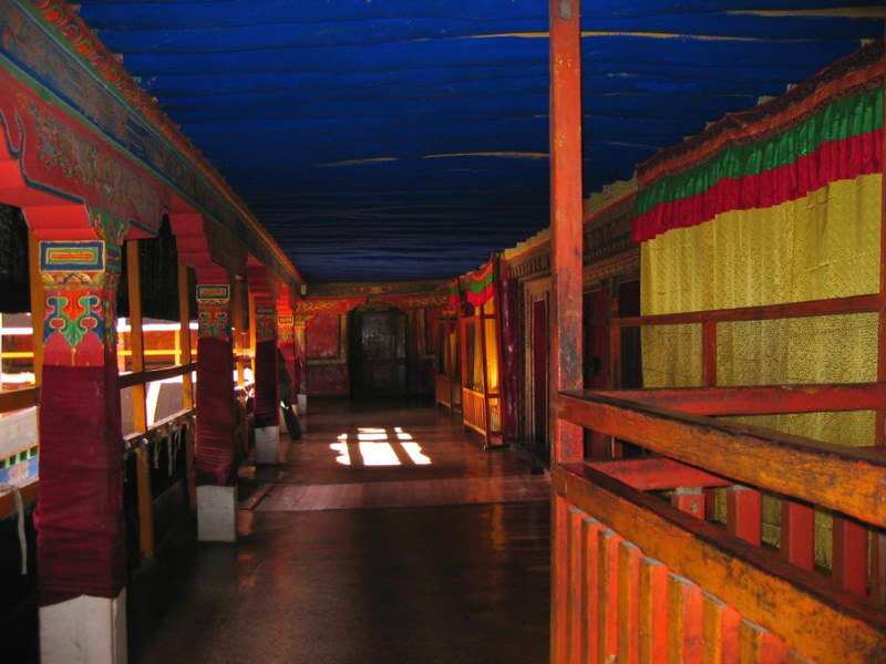 西藏照片：布达拉宫的回廊