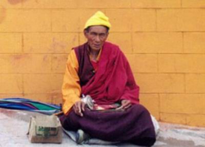 西藏照片：大昭寺的老喇嘛
