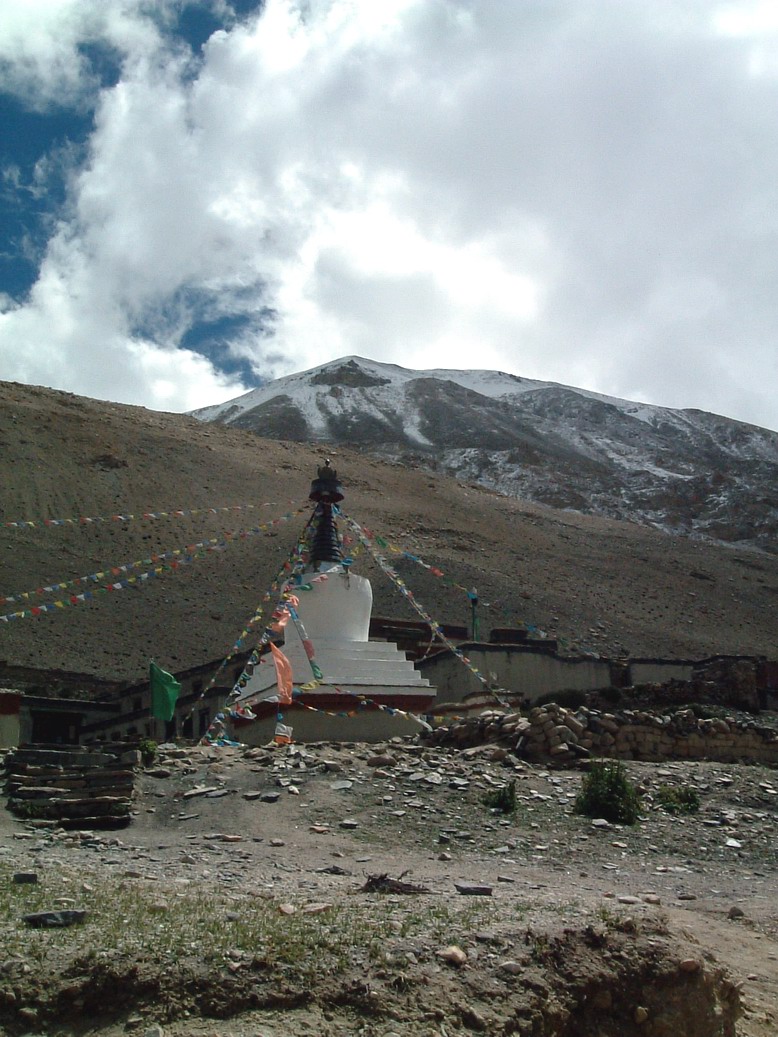 西藏旅行照片：阿里-晃晃当当西藏80天—绒布寺