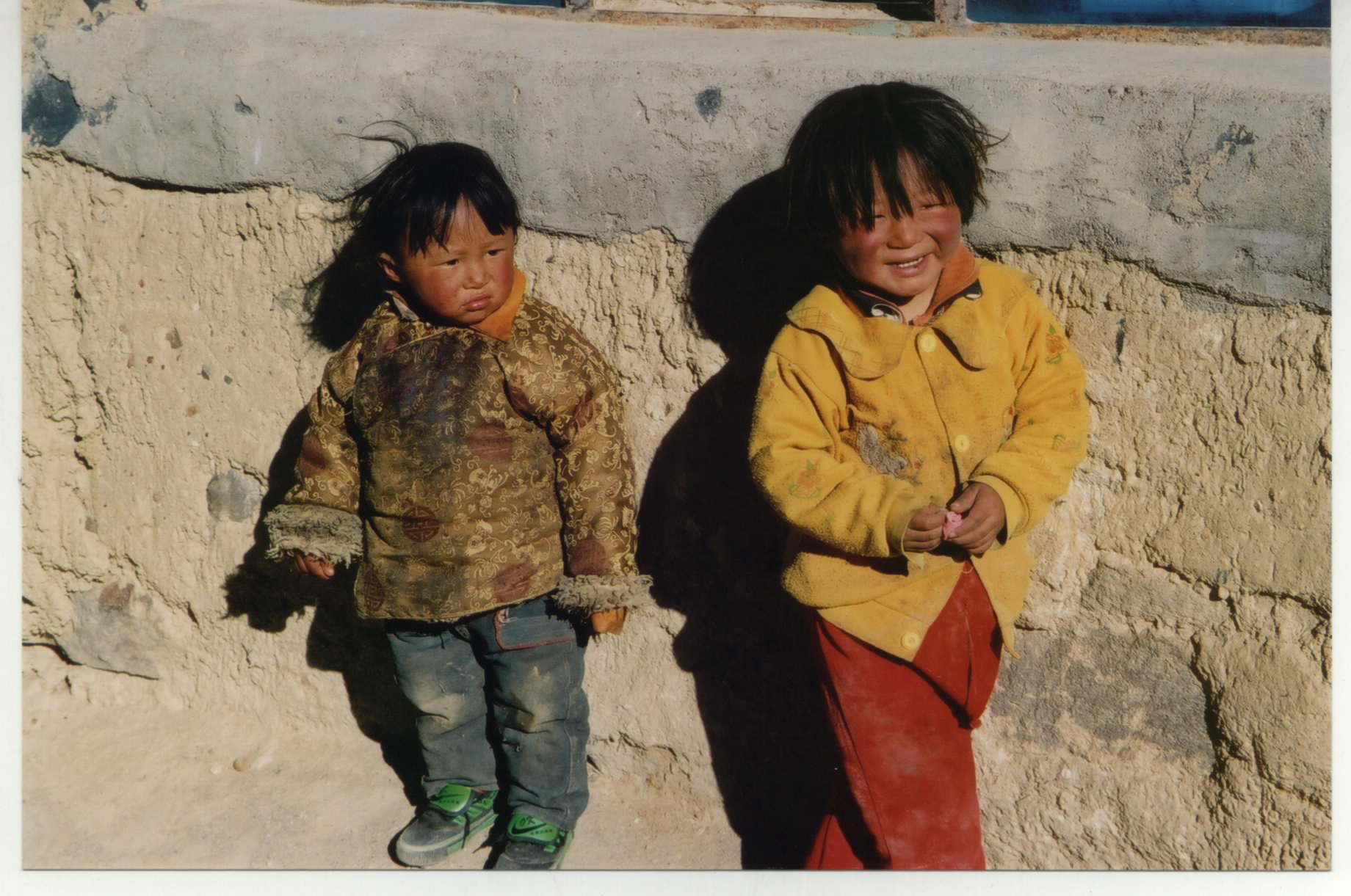西藏旅行照片：阿里-基乌村的小朋友
