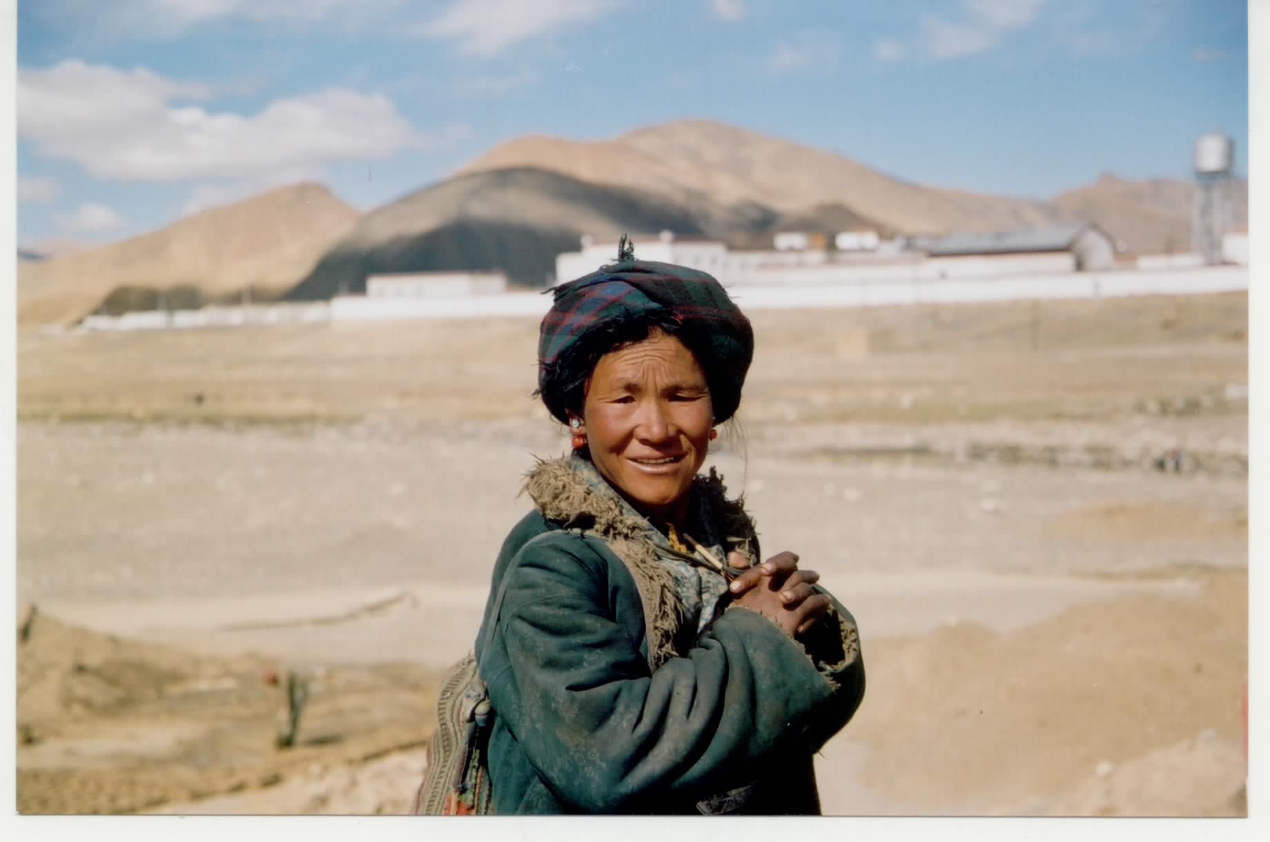西藏旅行照片：阿里-白坝妇女