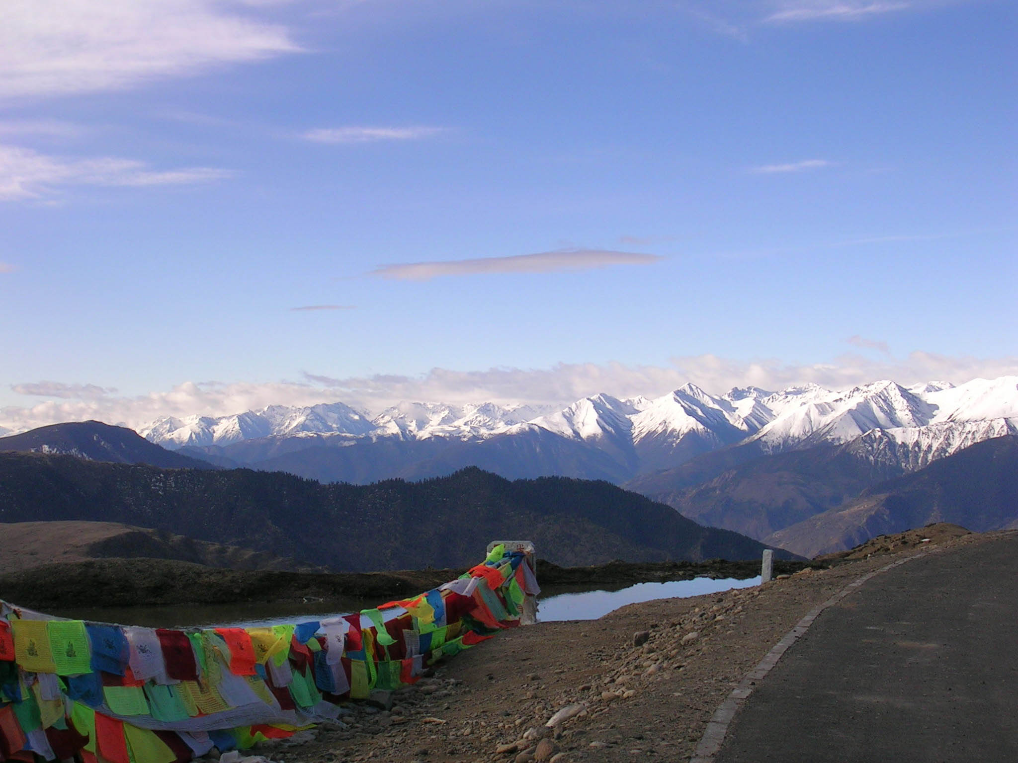 西藏林芝图片：业拉山